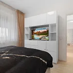 Bnr - 2 Camere, Free Private Parking, Self Check-in *