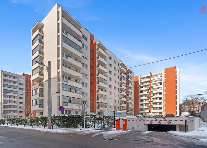 Bnr - 2 Camere, Free Private Parking, Self Check-in Apartment Bucharest