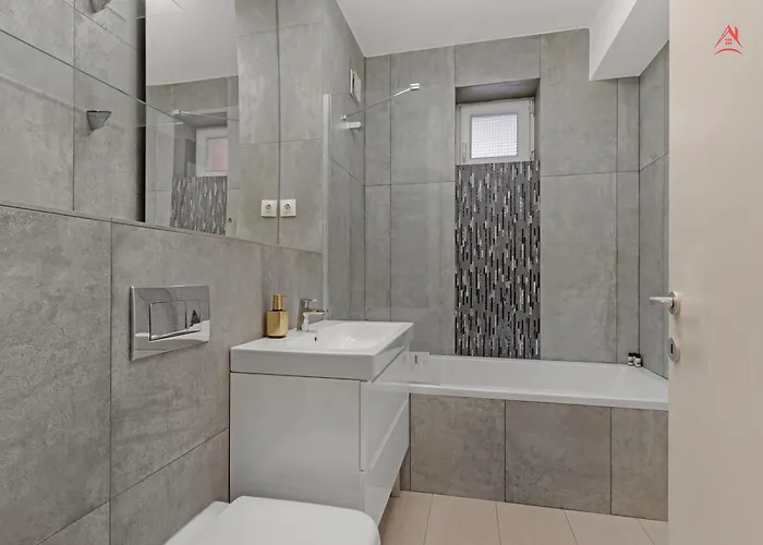 Apartament Bnr - 2 Camere, Free Private Parking, Self Check-in